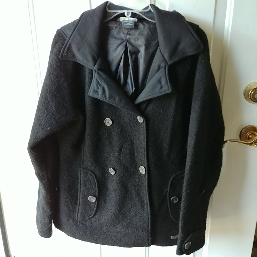 Boiled wool peacoat